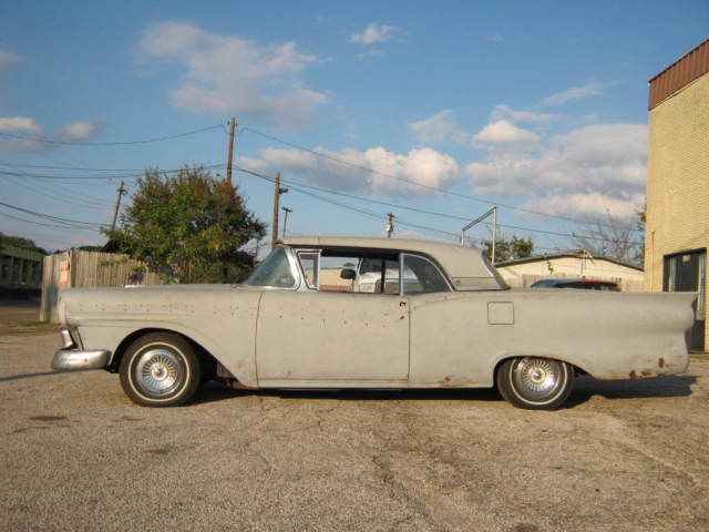 1957 GREY Ford SKYLINER CONVERTIBLE Convertible