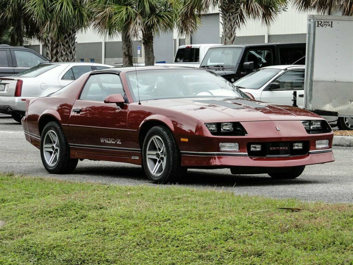 1986 Maroon Chevrolet Camaro 2d Coupe