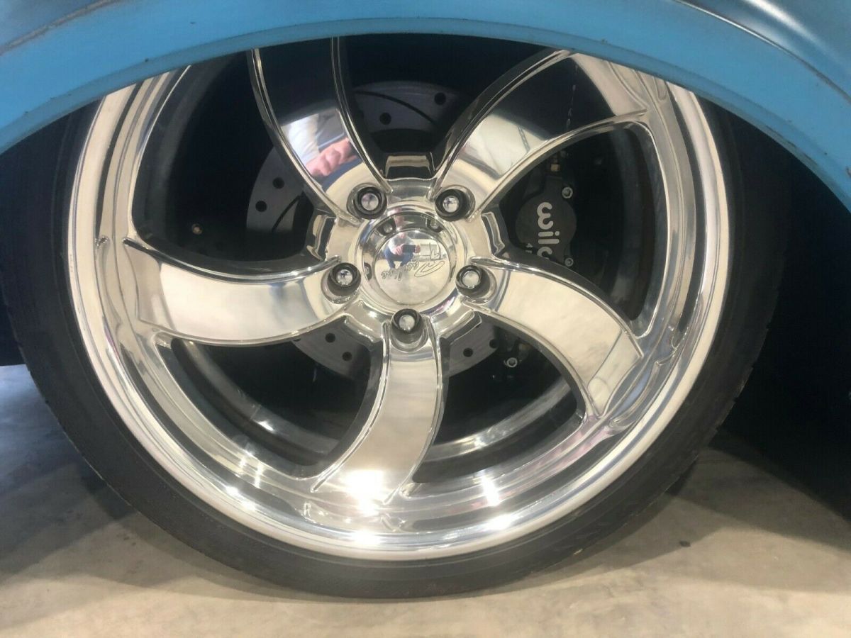 1971 Blue Chevrolet C-10 Standard Cab Pickup