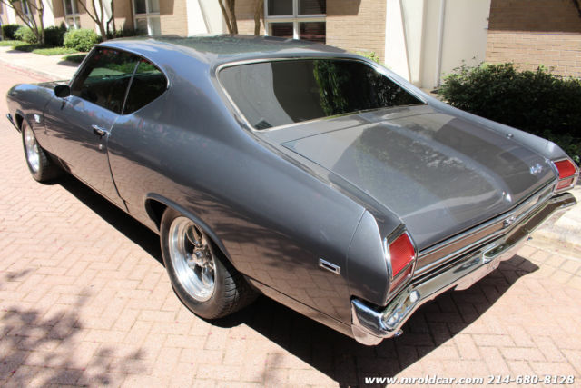 1969 Silver Chevrolet Chevelle Coupe