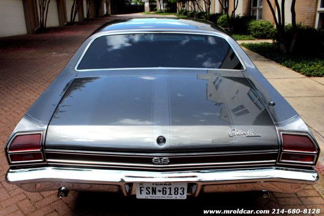 1969 Silver Chevrolet Chevelle Coupe