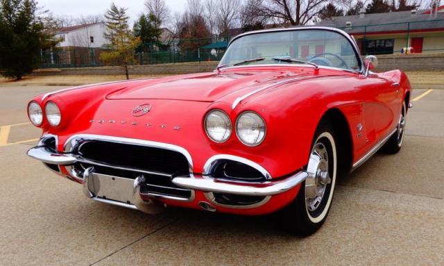 1962 Red Chevrolet Corvette CONVERTIBLE