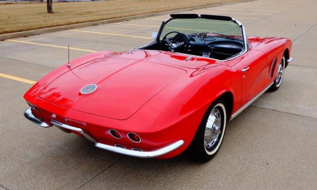 1962 Red Chevrolet Corvette CONVERTIBLE