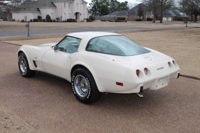1979 Tan Chevrolet Corvette Coupe