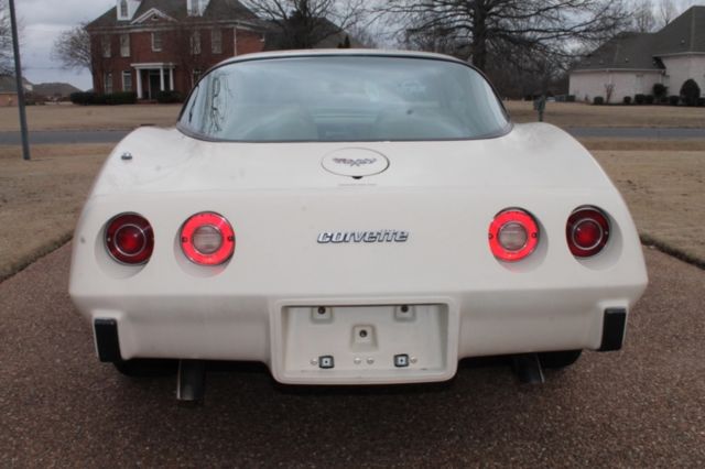 1979 Tan Chevrolet Corvette Coupe