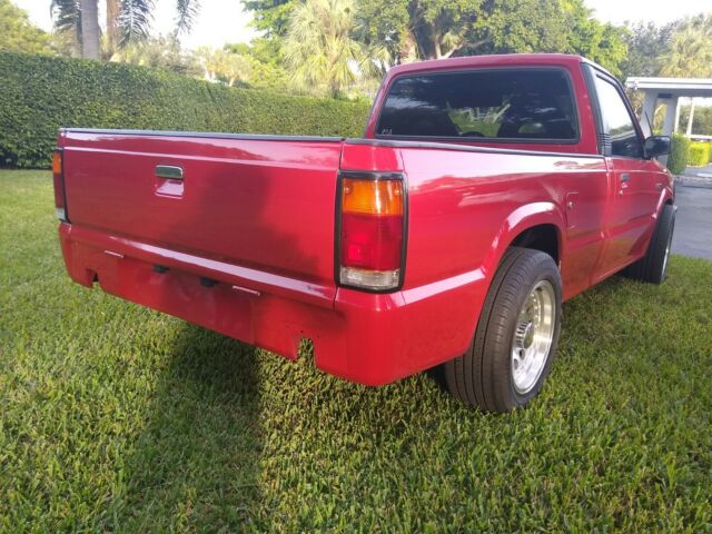 1989 Mazda B-Series Pickups