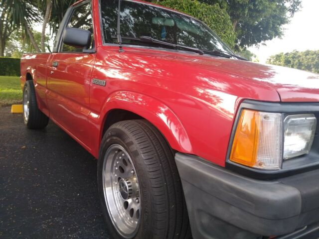 1989 Mazda B-Series Pickups