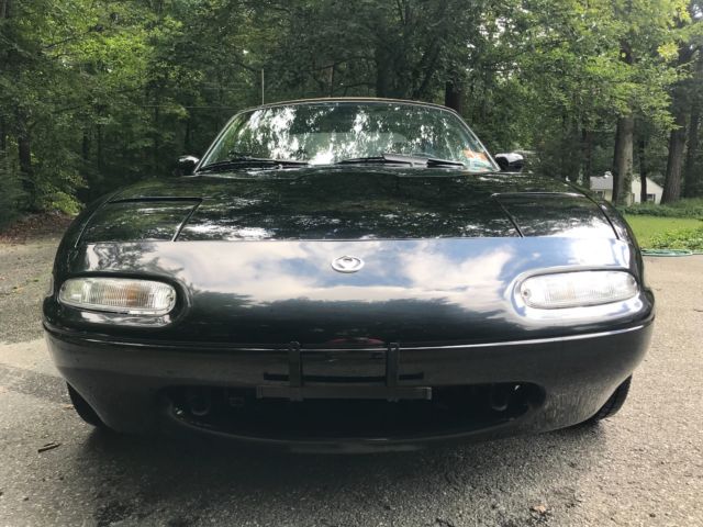 1993 Black Mazda MX-5 Miata Convertible
