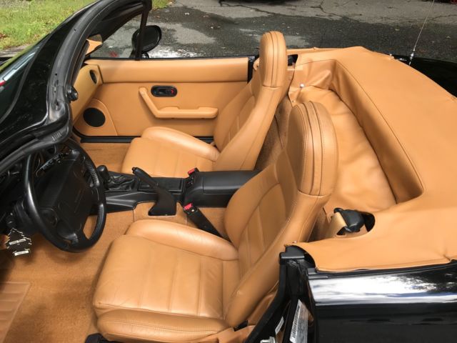 1993 Black Mazda MX-5 Miata Convertible