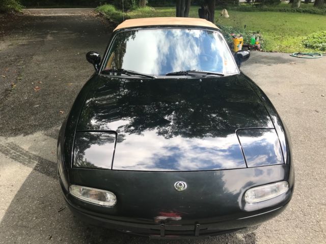 1993 Black Mazda MX-5 Miata Convertible