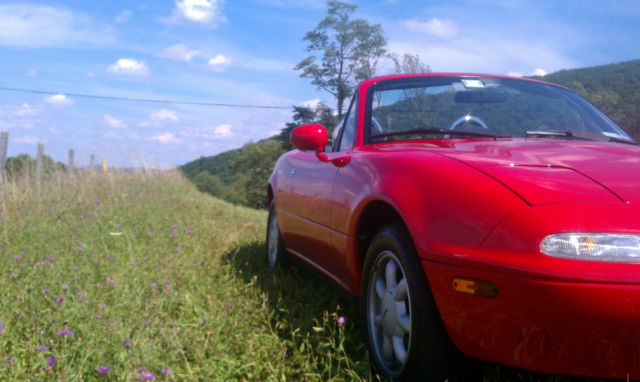 1990 Red Mazda MX-5 Miata Convertible