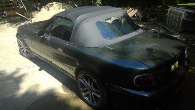 1990 Gray Mazda MX-5 Miata Convertible