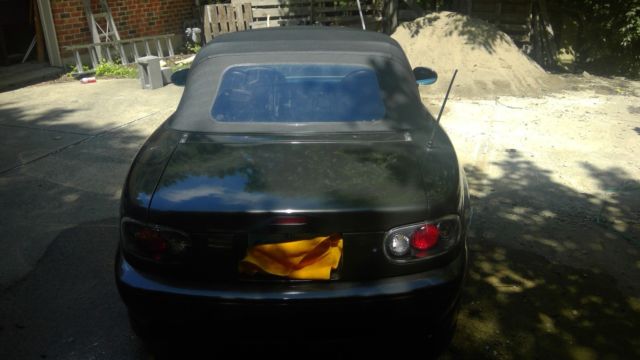 1990 Gray Mazda MX-5 Miata Convertible