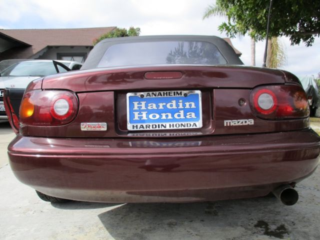1990 Red Mazda MX-5 Miata Convertible