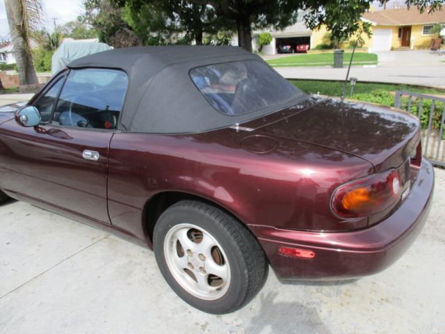 1990 Red Mazda MX-5 Miata Convertible