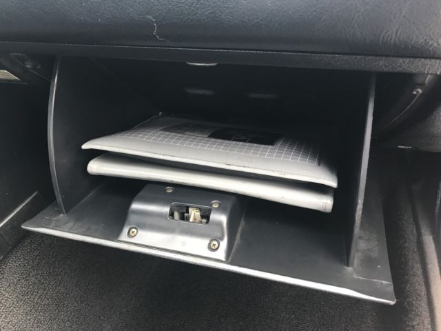 1990 Silver Mazda MX-5 Miata Convertible