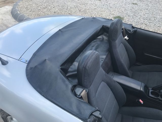 1990 Silver Mazda MX-5 Miata Convertible