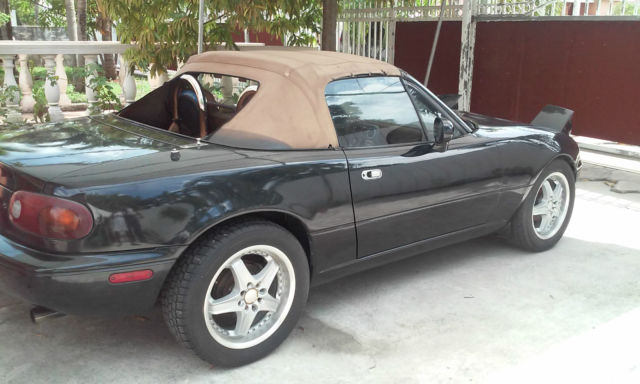 1991 Red Mazda MX-5 Miata Convertible