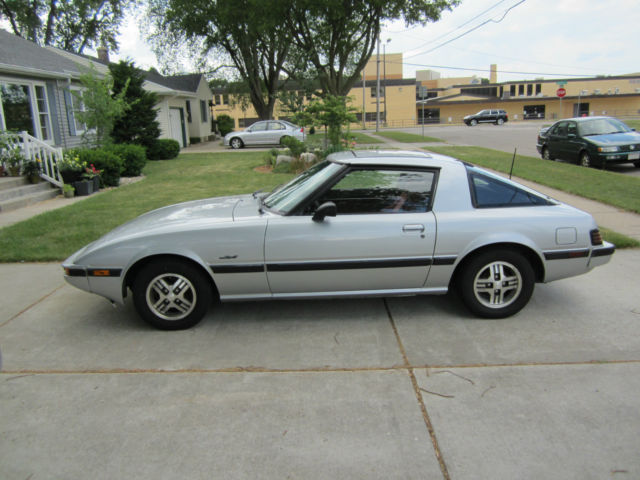 1983 Silver Mazda RX-7 Coupe
