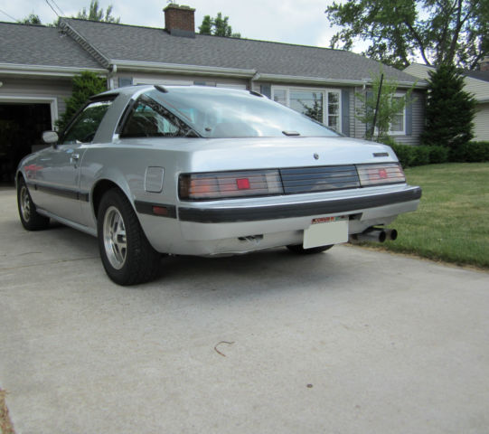 1983 Silver Mazda RX-7 Coupe