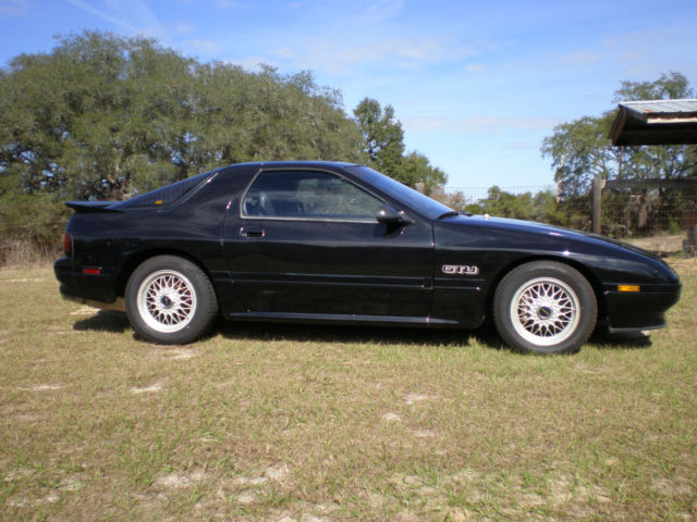 1990 Black Mazda RX-7 Hatchback