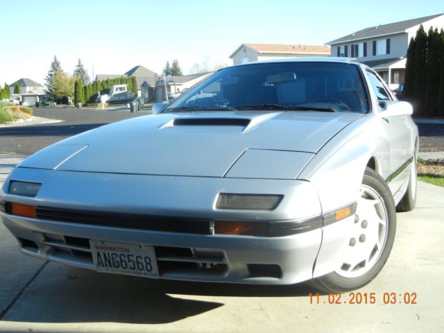 1987 Silver Mazda RX-7 Hatchback