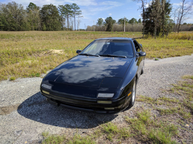 1990 Black Mazda RX-7 Coupe