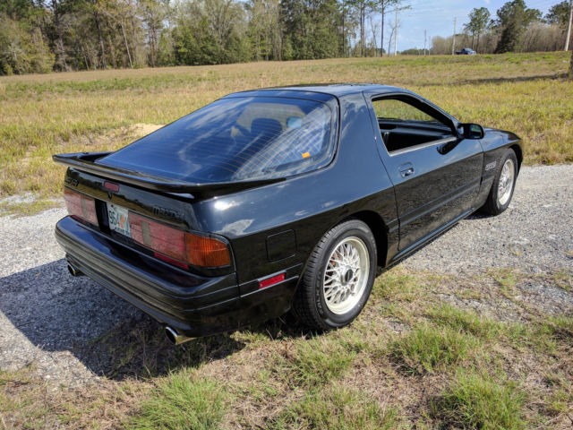 1990 Black Mazda RX-7 Coupe