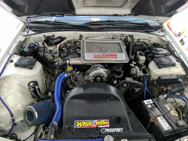 1988 White Mazda RX-7 Coupe