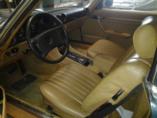 1983 Blue Mercedes-Benz SL-Class Convertible