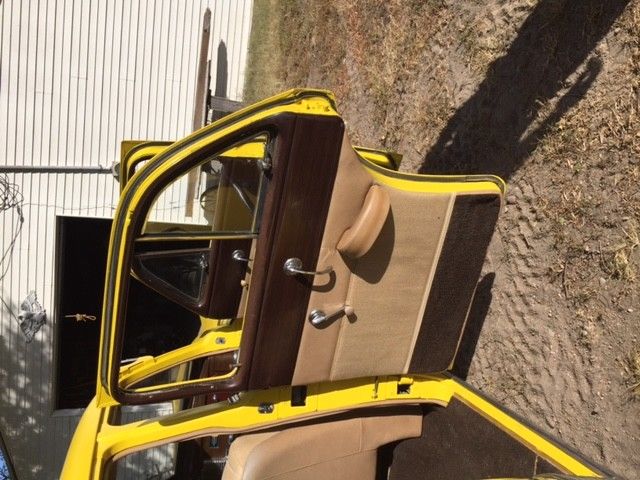 1950 Yellow Dodge Meadowbrook Sedan