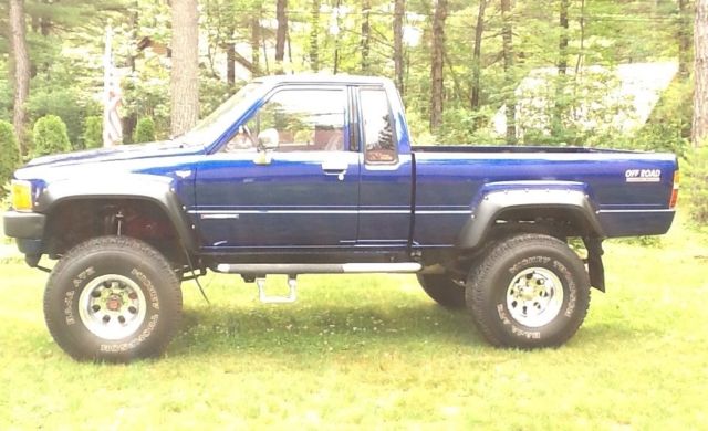 1984 Bahama blue Toyota Other Pick up straight cab