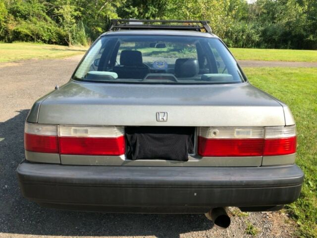 1991 Silver Honda Accord Sedan