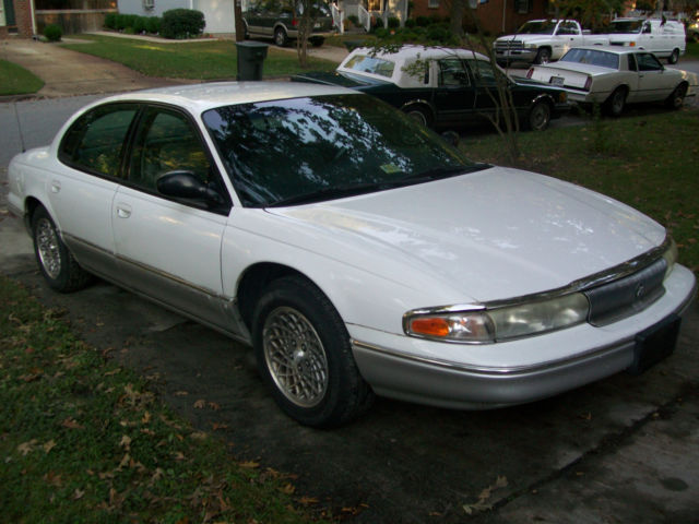 1994 White Chrysler New Yorker Sedan