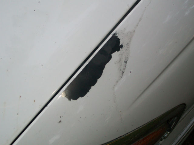 1994 White Chrysler New Yorker Sedan