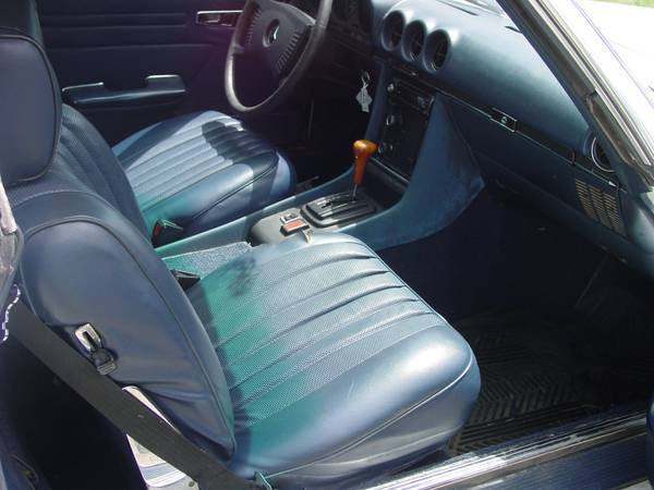 1977 White Mercedes-Benz 400-Series