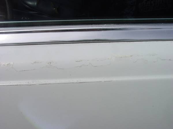 1977 White Mercedes-Benz 400-Series