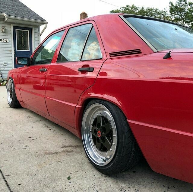 1992 Red Mercedes-Benz 190-Series