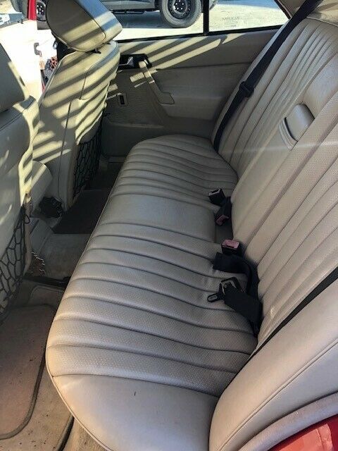 1992 Red Mercedes-Benz 190-Series