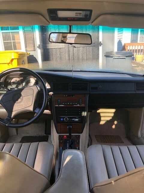 1992 Red Mercedes-Benz 190-Series