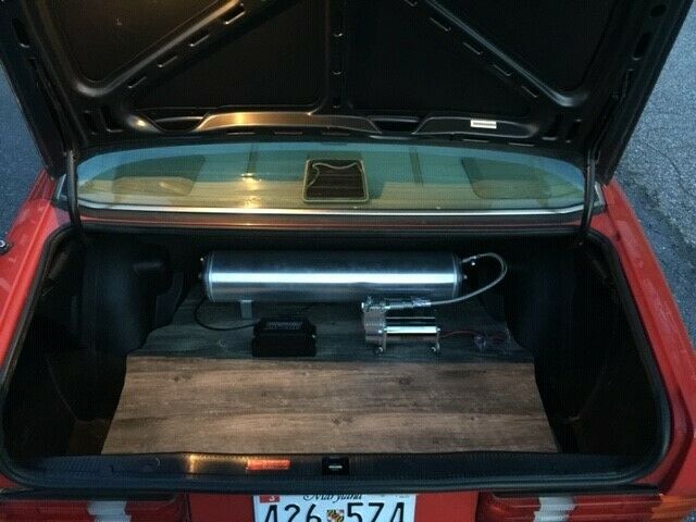 1992 Red Mercedes-Benz 190-Series