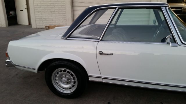1968 White Mercedes-Benz SL-Class Convertible