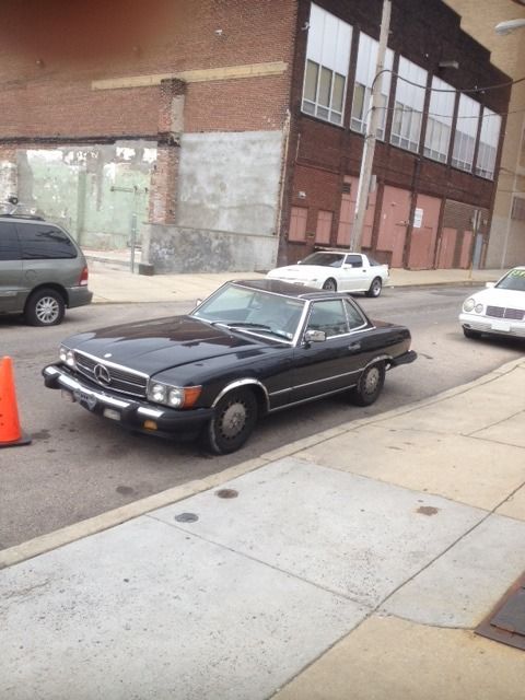 1988 Black Mercedes-Benz SL-Class Convertible
