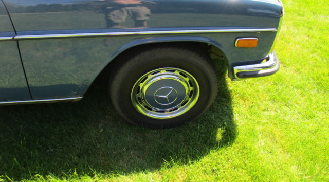 1968 Blue Mercedes-Benz 200-Series W 115