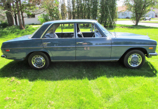 1968 Blue Mercedes-Benz 200-Series W 115
