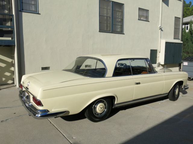 1963 White Mercedes-Benz 200-Series Coupe