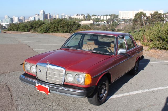 1978 Red Mercedes-Benz 200-Series Sedan