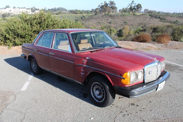 1978 Red Mercedes-Benz 200-Series Sedan