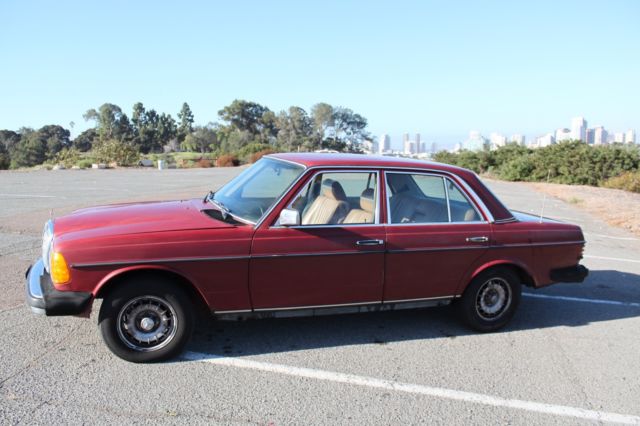 1978 Red Mercedes-Benz 200-Series Sedan