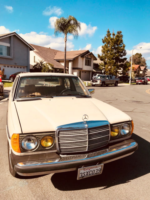 1982 Tan Mercedes-Benz 200-Series Sedan 4 Door